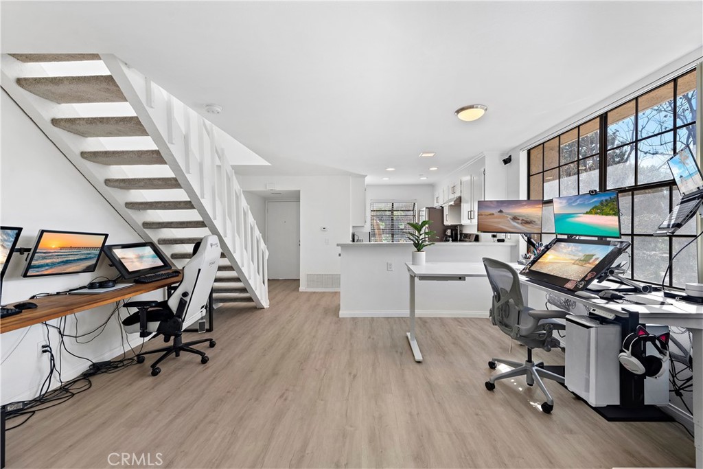 165 Pineview
