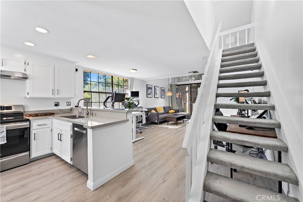 165 Pineview