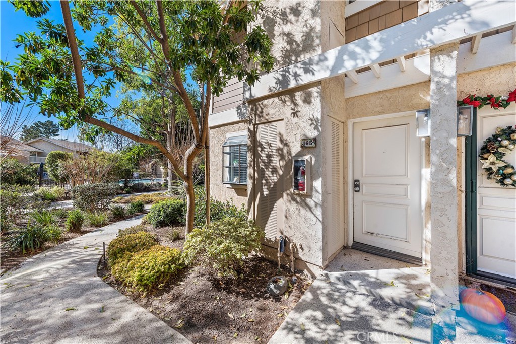 165 Pineview