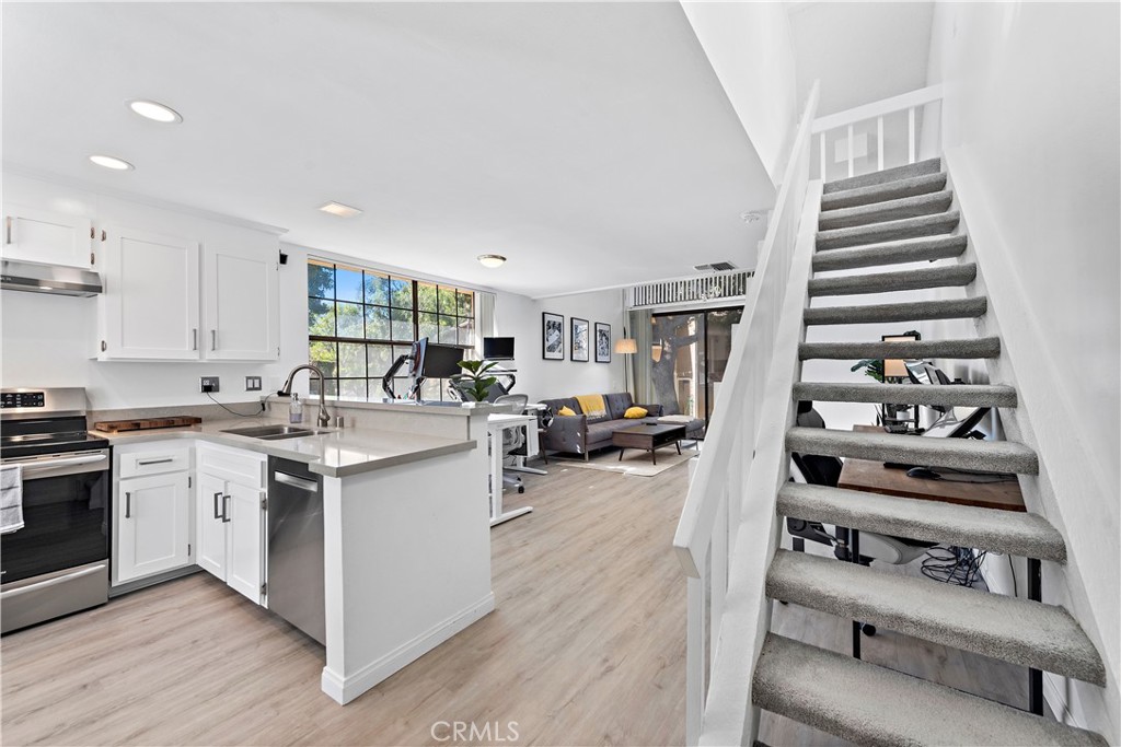 165 Pineview