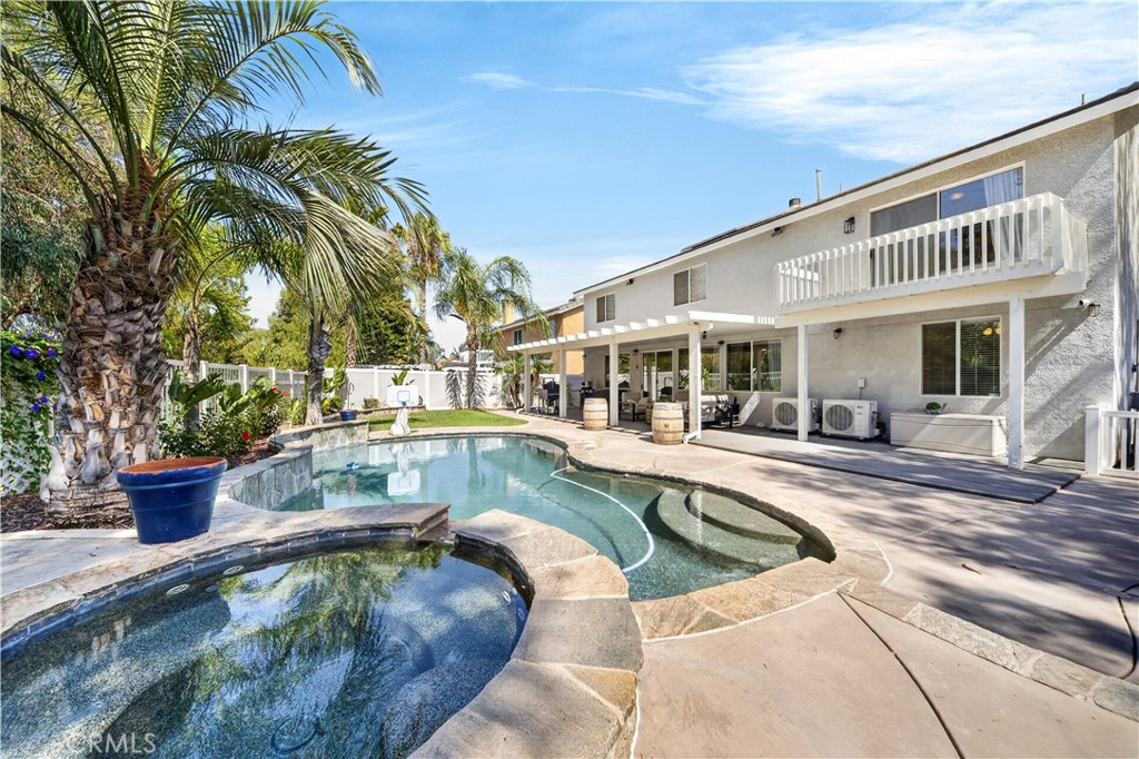 13238 Mountain View Court