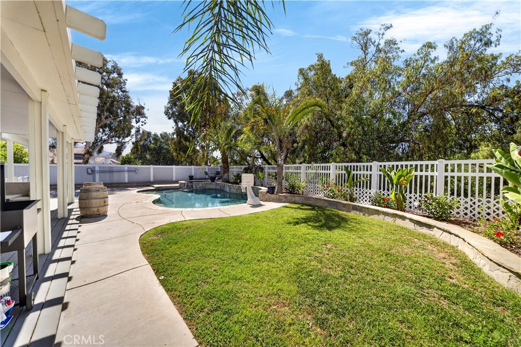 13238 Mountain View Court