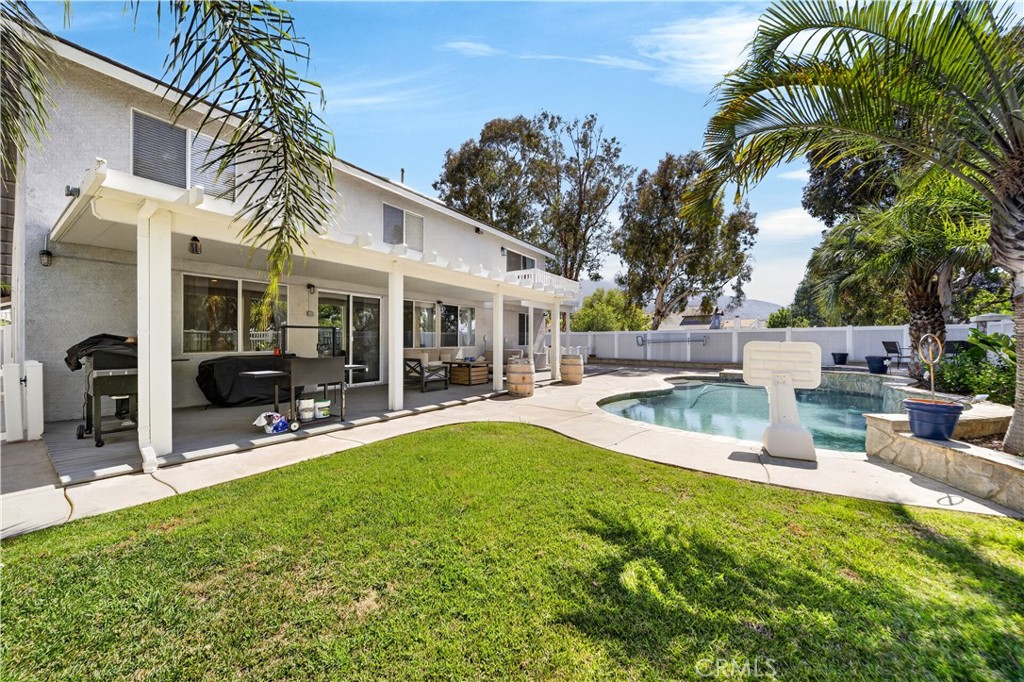 13238 Mountain View Court