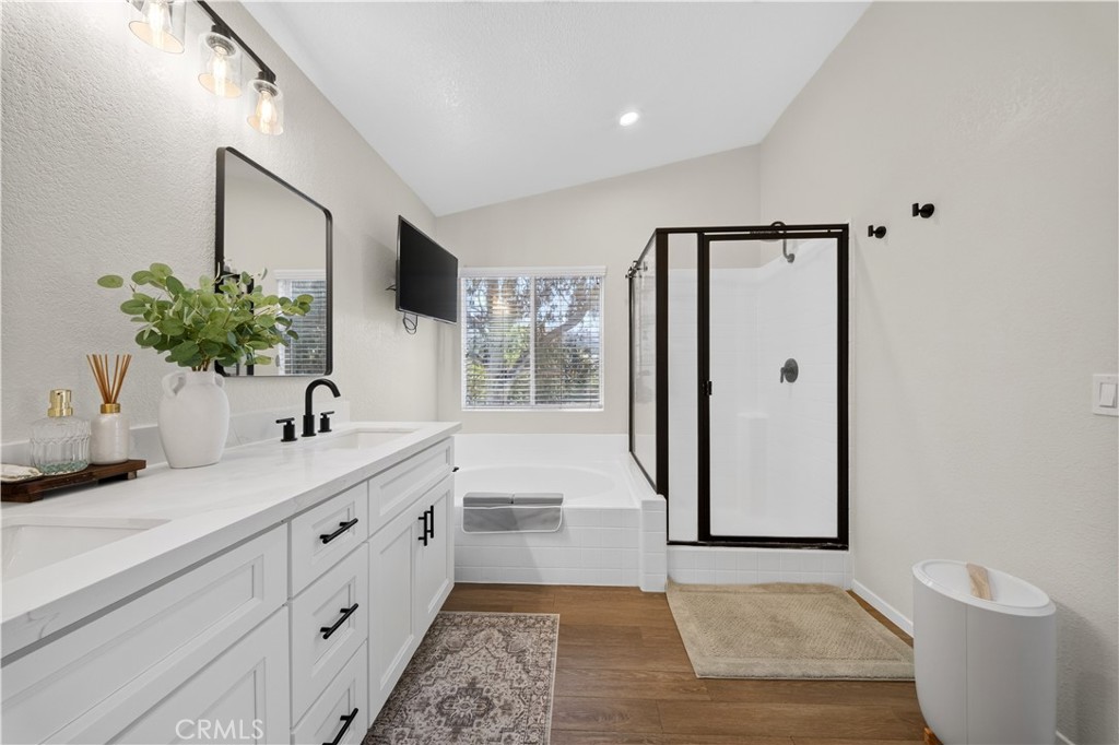 13238 Mountain View Court