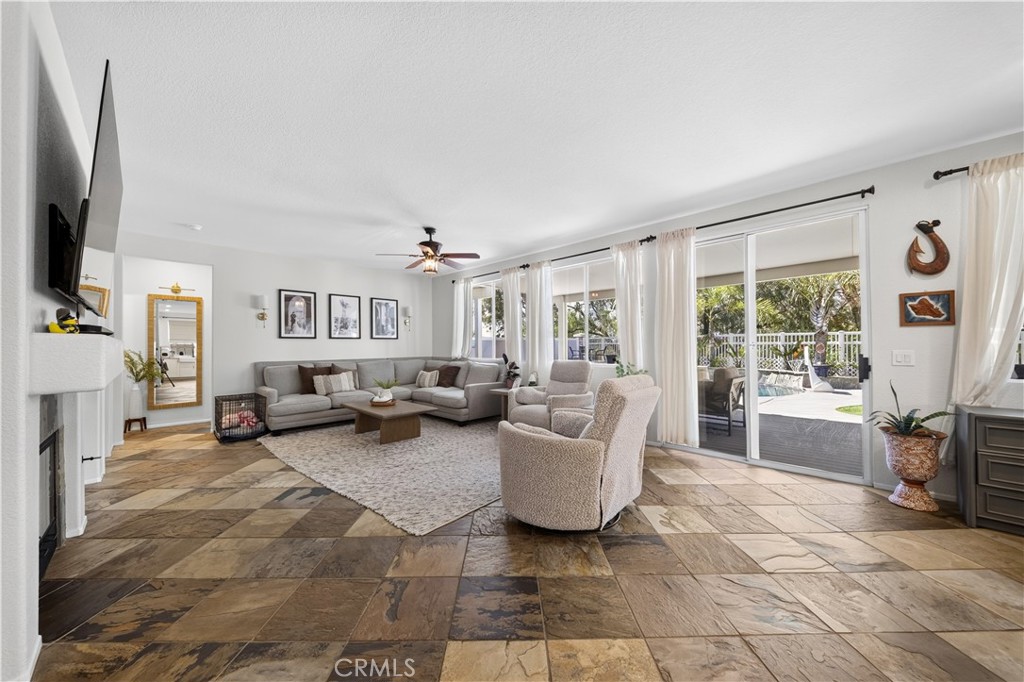 13238 Mountain View Court