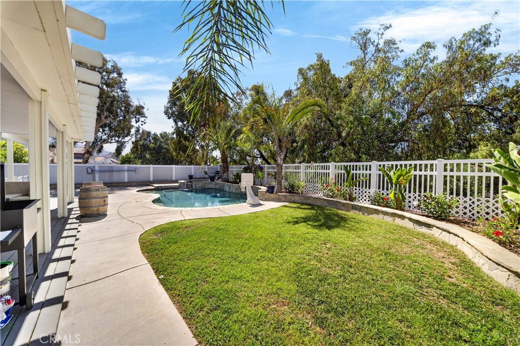 13238 Mountain View Court