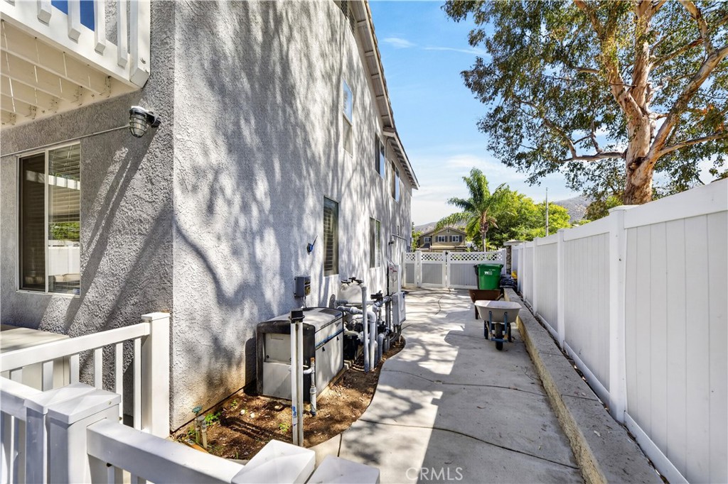 13238 Mountain View Court