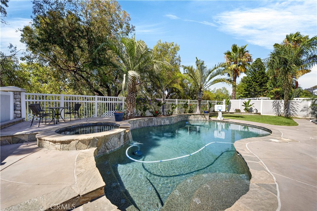 13238 Mountain View Court