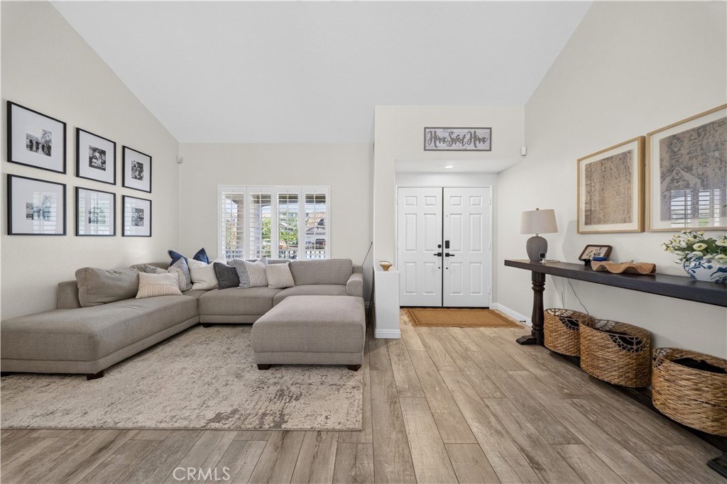 13238 Mountain View Court