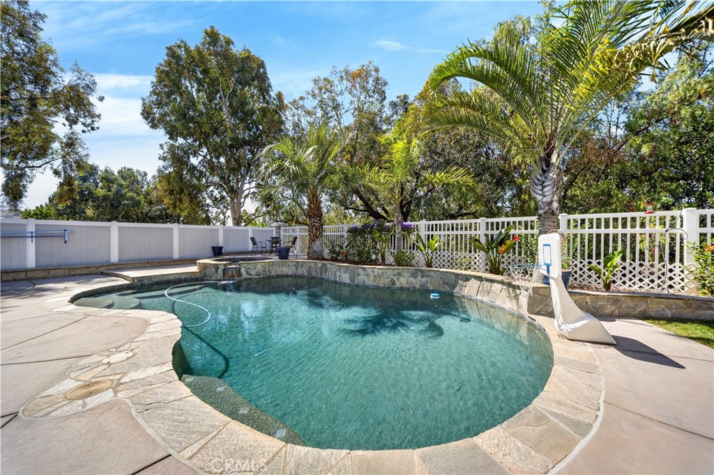 13238 Mountain View Court