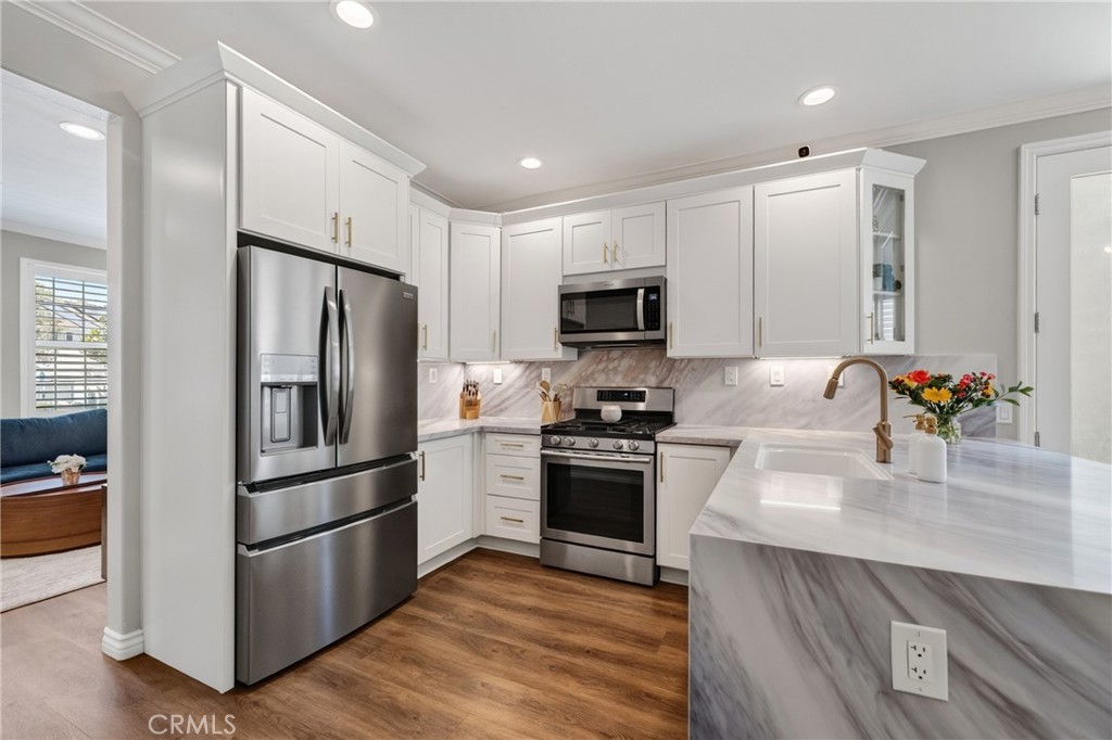95 Livingston Pl