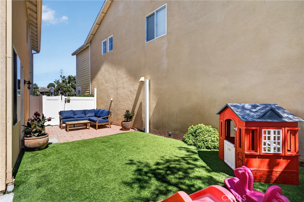 95 Livingston Pl