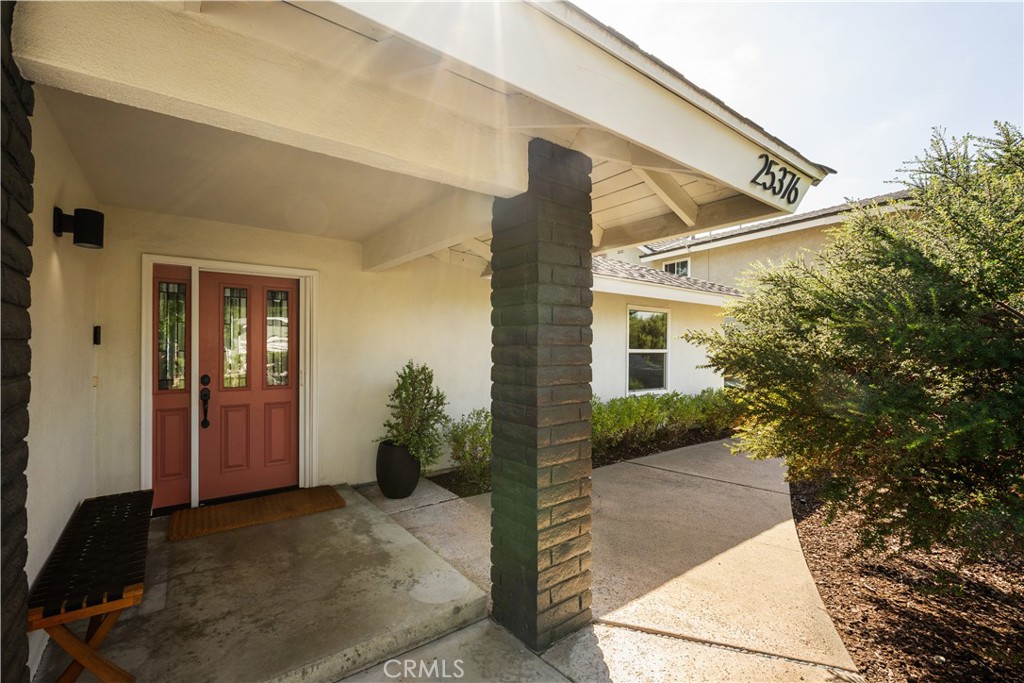 25376 Terreno Dr