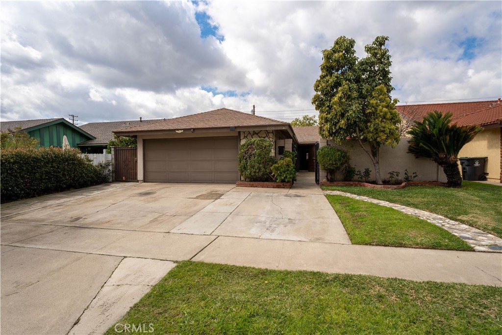 2226 N Eastwood Avenue