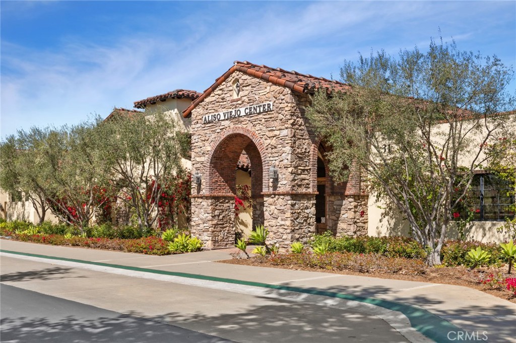 37 Golf Drive