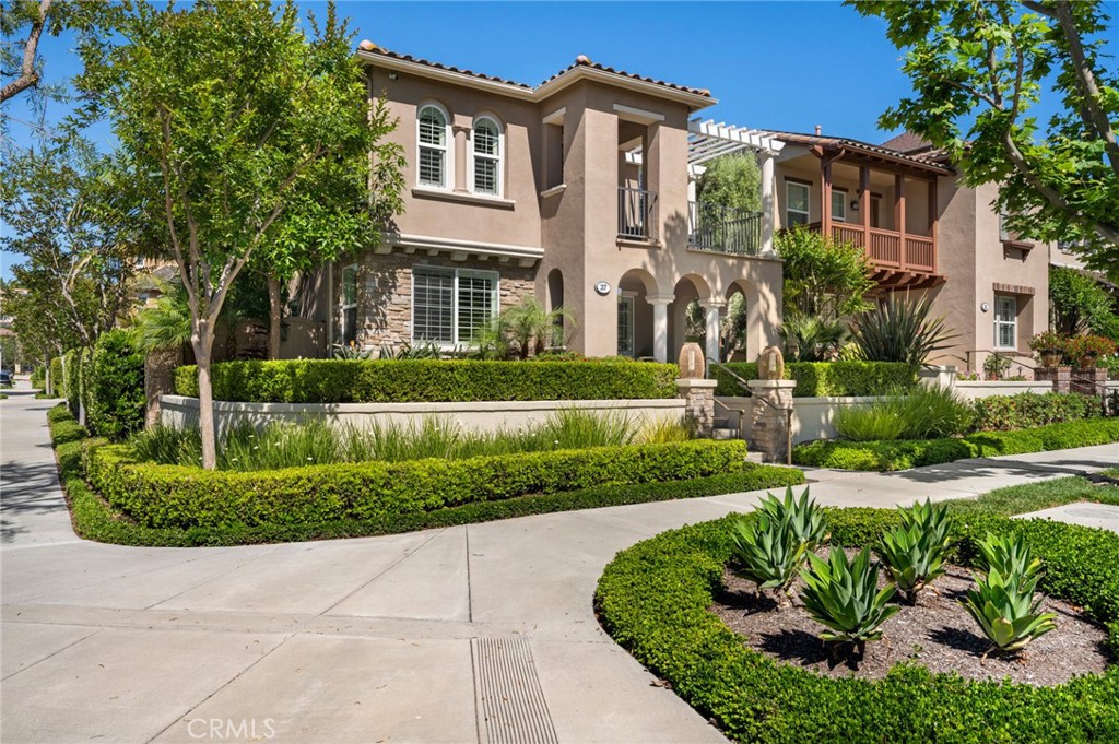 37 Golf Drive