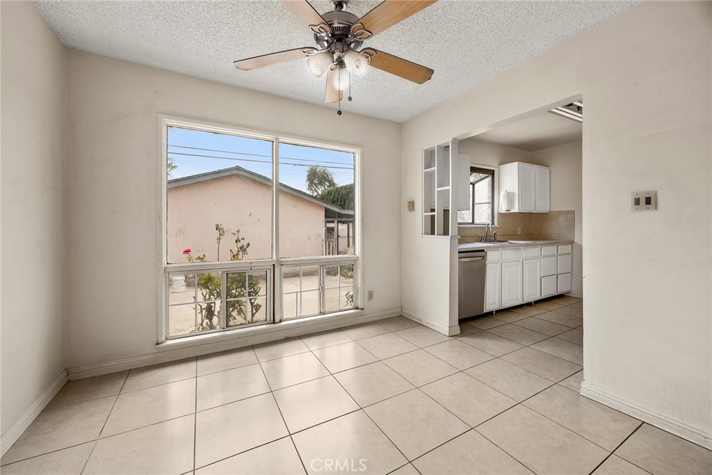 1208 E Commonwealth Avenue