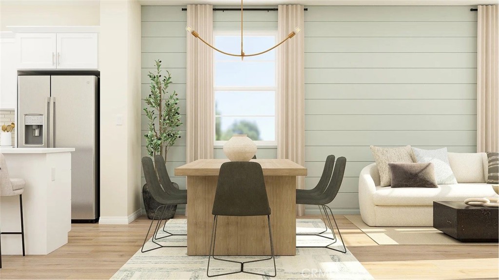 2555 E Lincoln Paseo