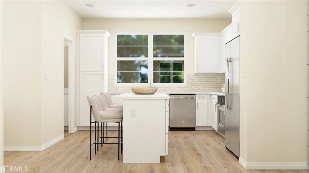 2555 E Lincoln Paseo