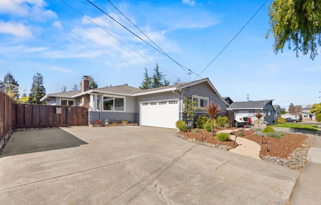 31355 Hugh Way