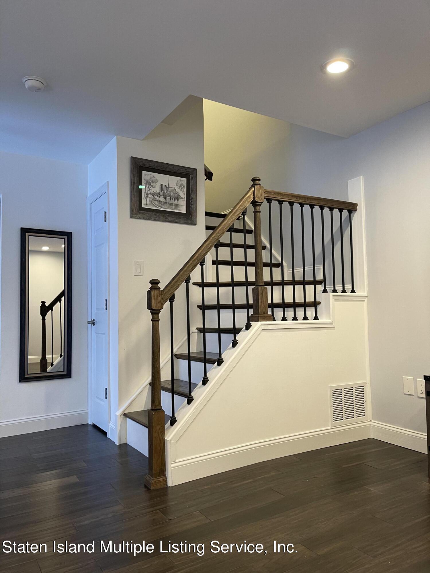 382 Sprague Avenue