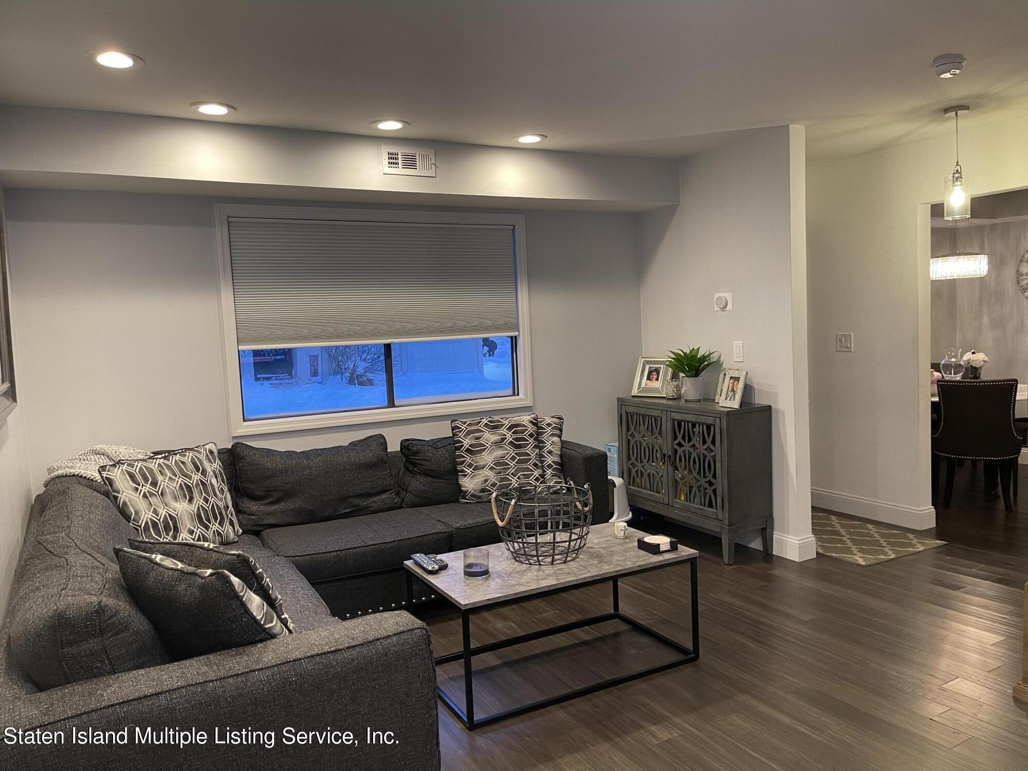 382 Sprague Avenue