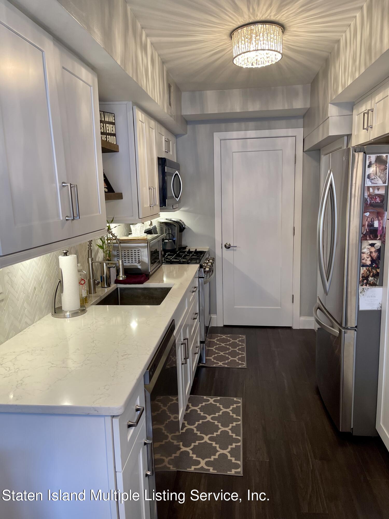 382 Sprague Avenue