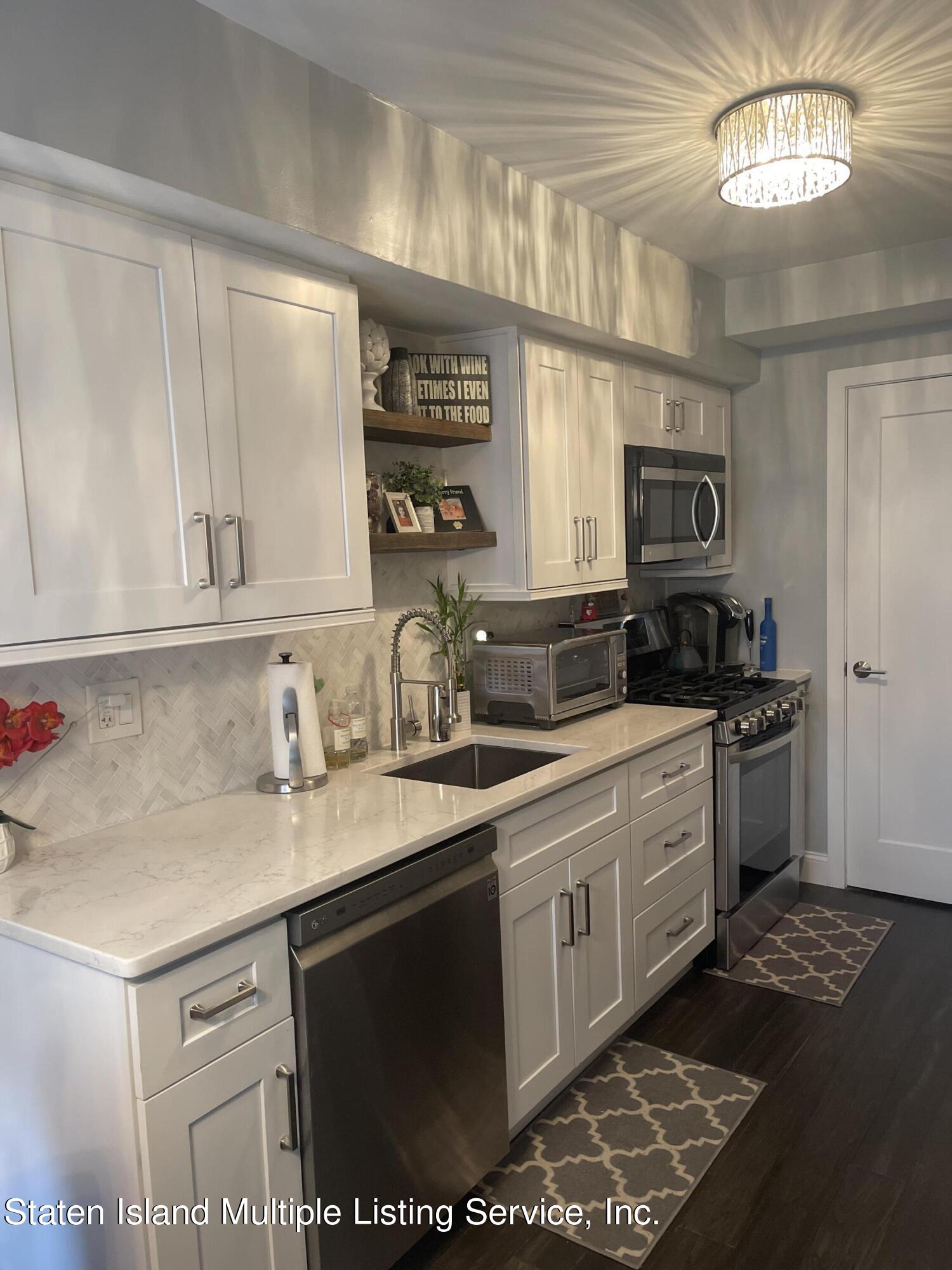 382 Sprague Avenue