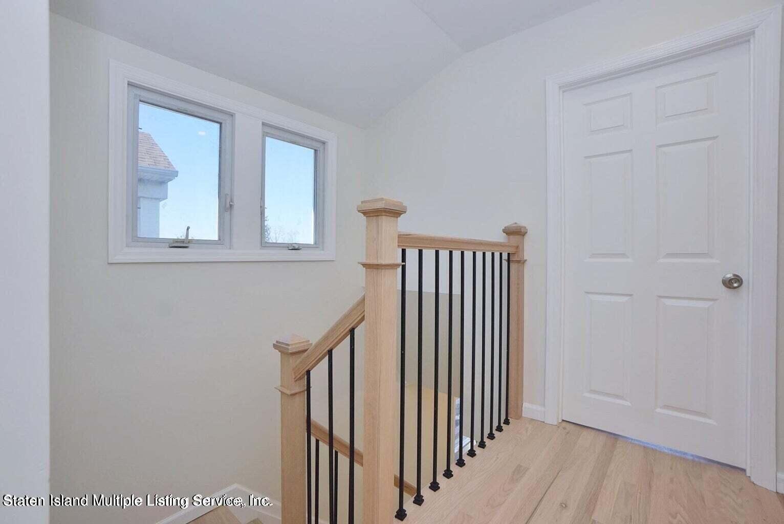 150 Barnard Avenue