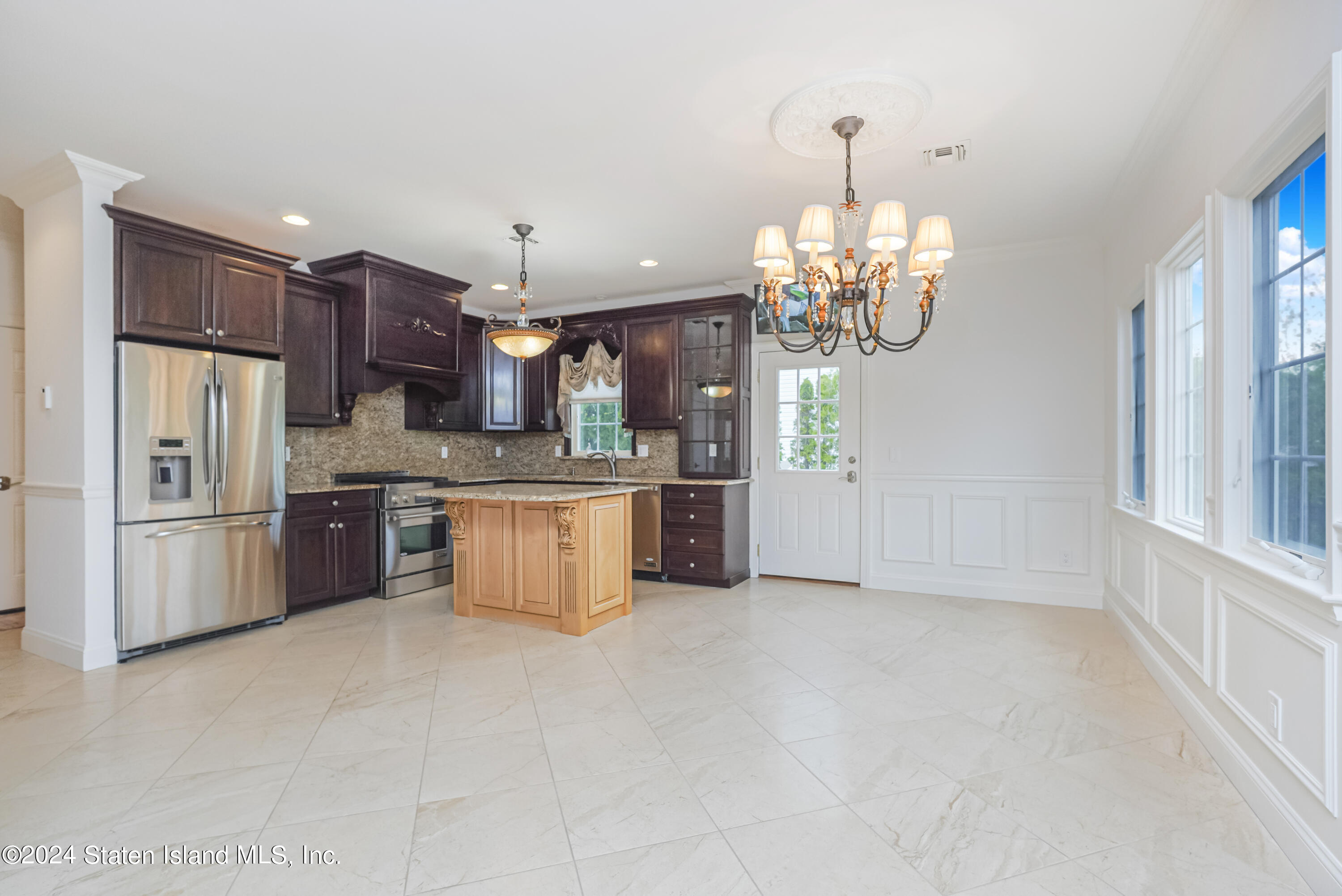 84 Belwood Loop