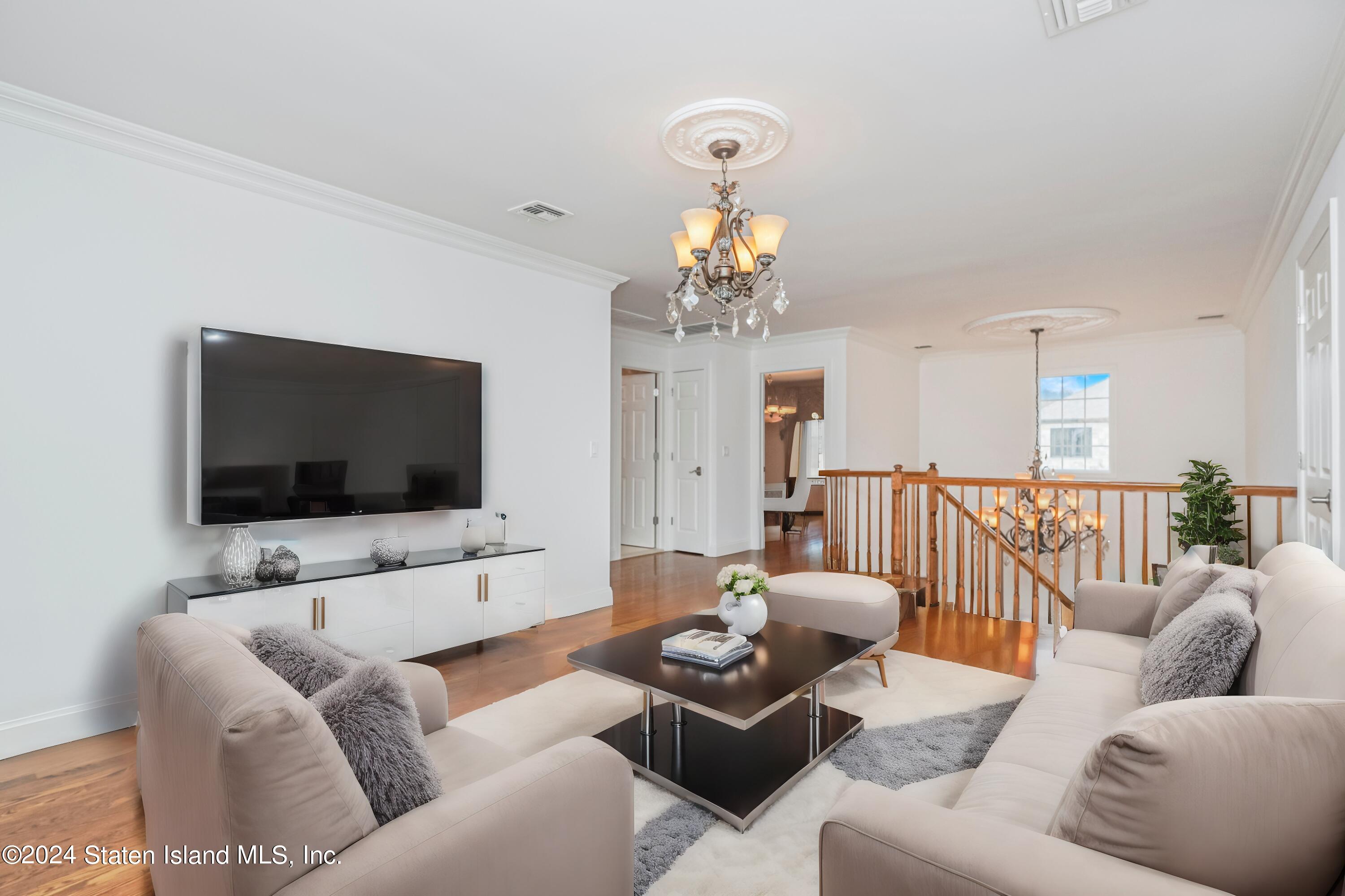 84 Belwood Loop