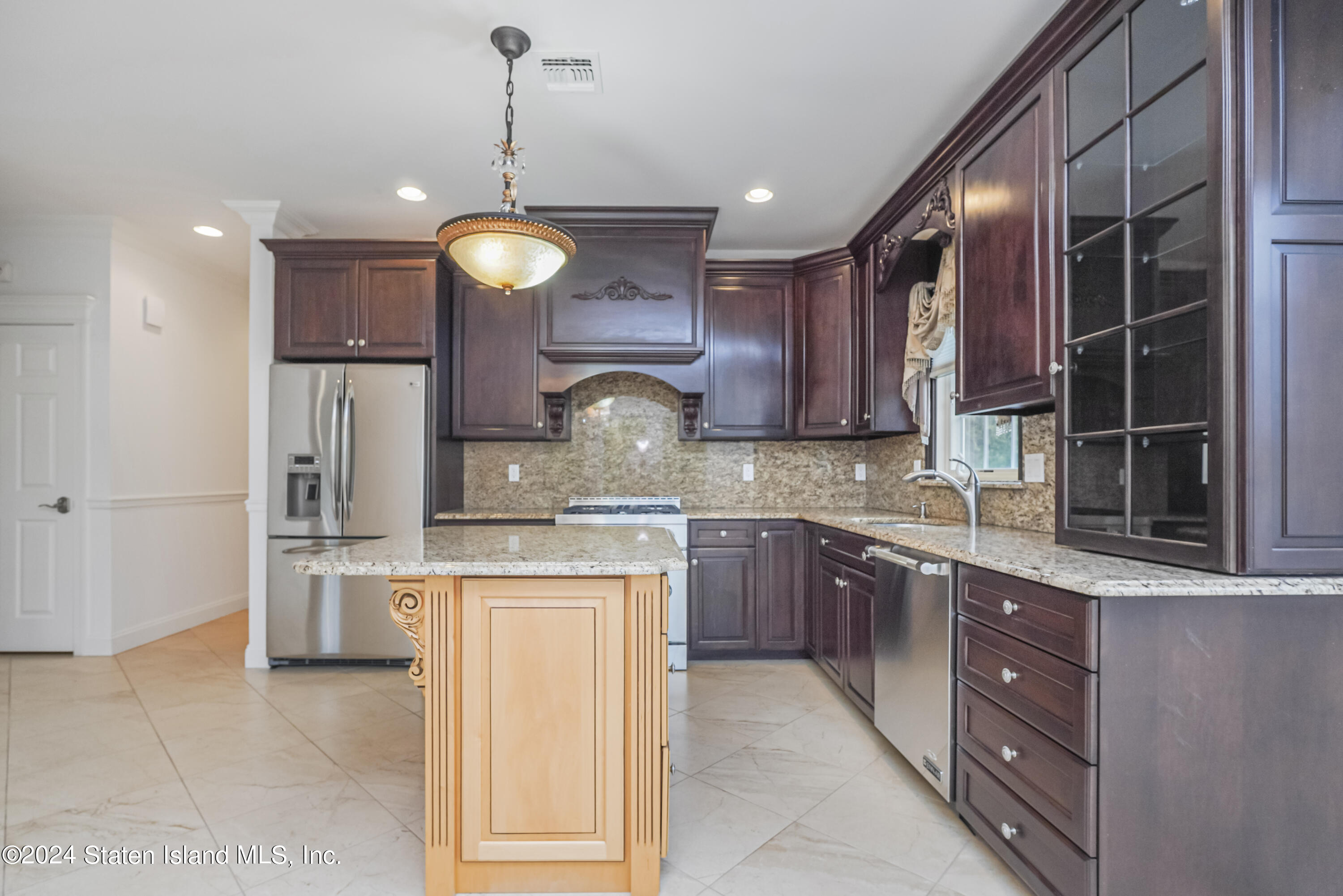 84 Belwood Loop