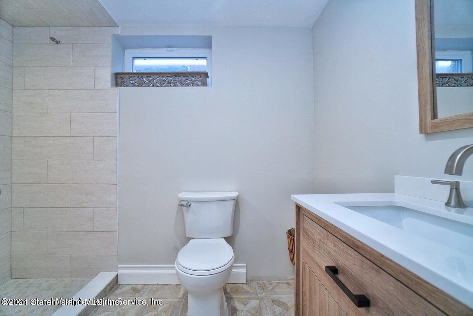 206 Maybury Avenue
