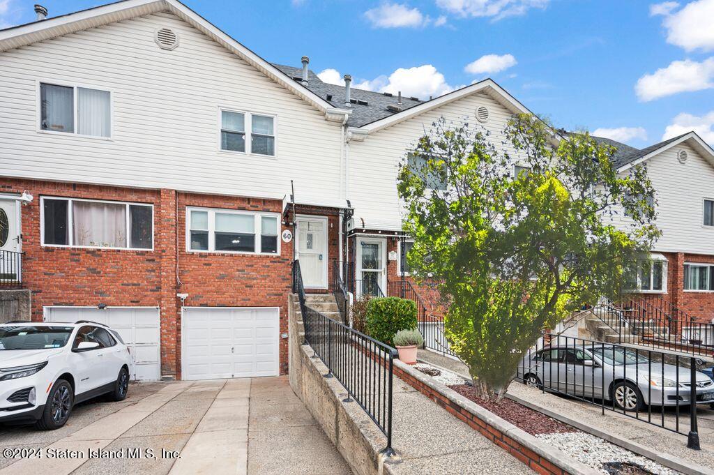 60 Cody Place