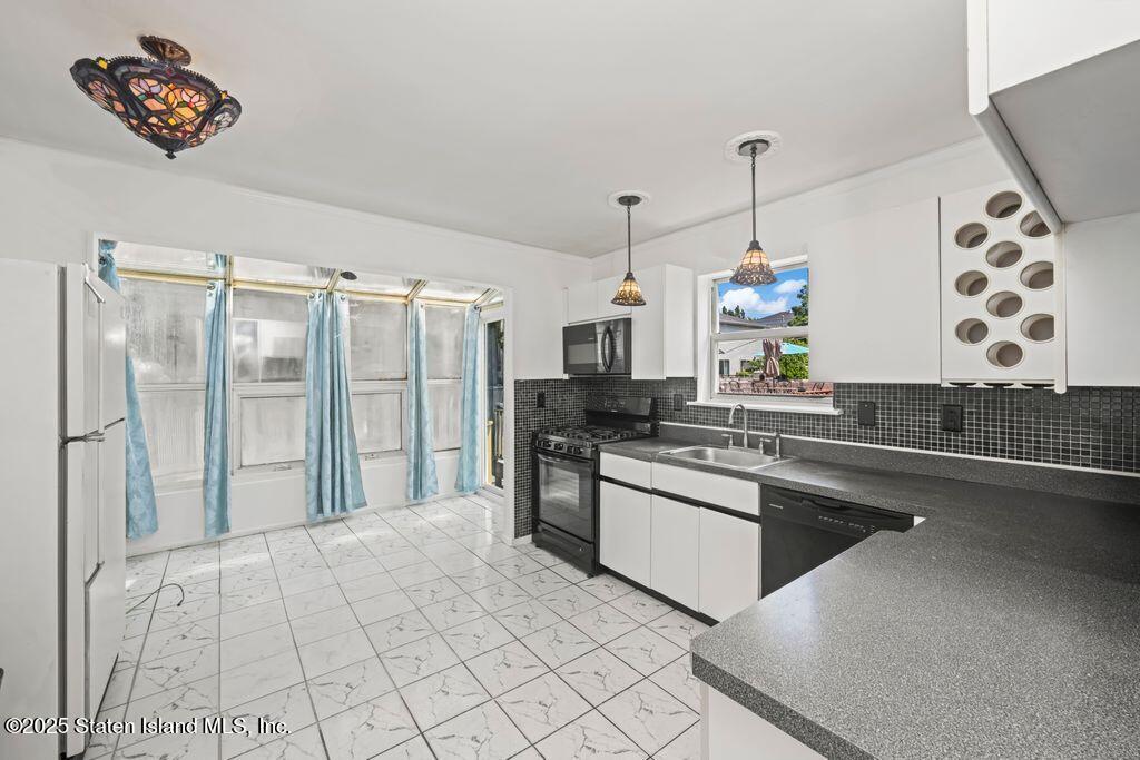 126 Lorraine Loop