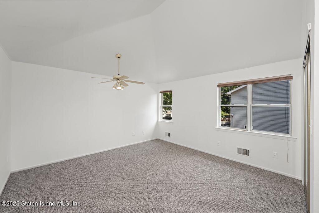 126 Lorraine Loop