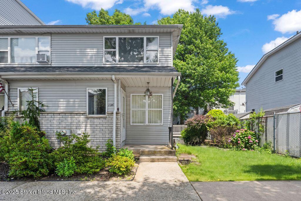 126 Lorraine Loop