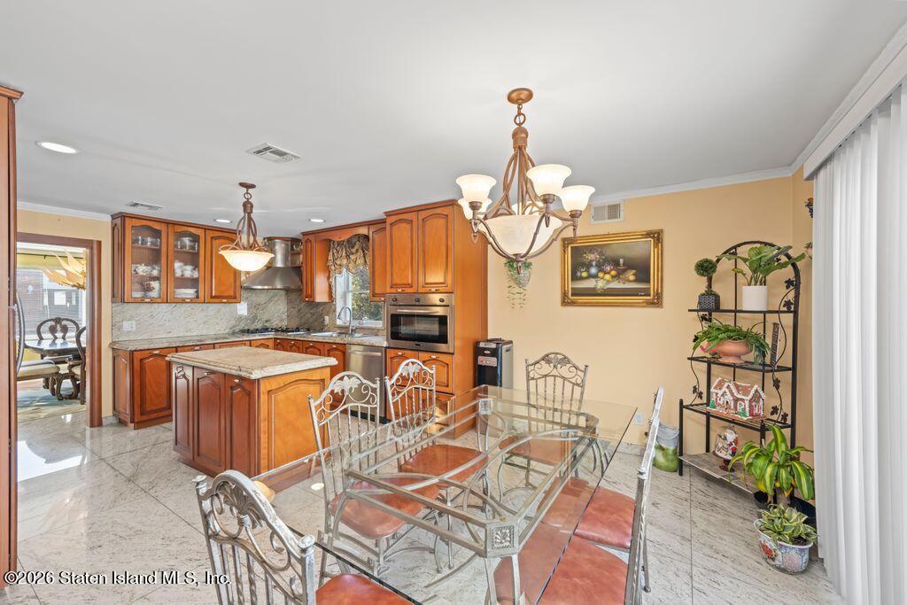 5 Rigimar Court