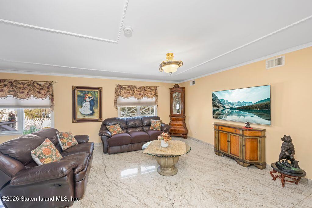 5 Rigimar Court