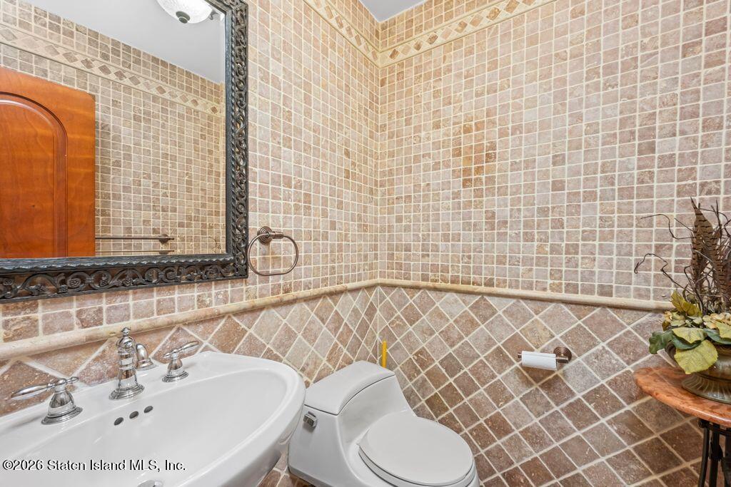 5 Rigimar Court
