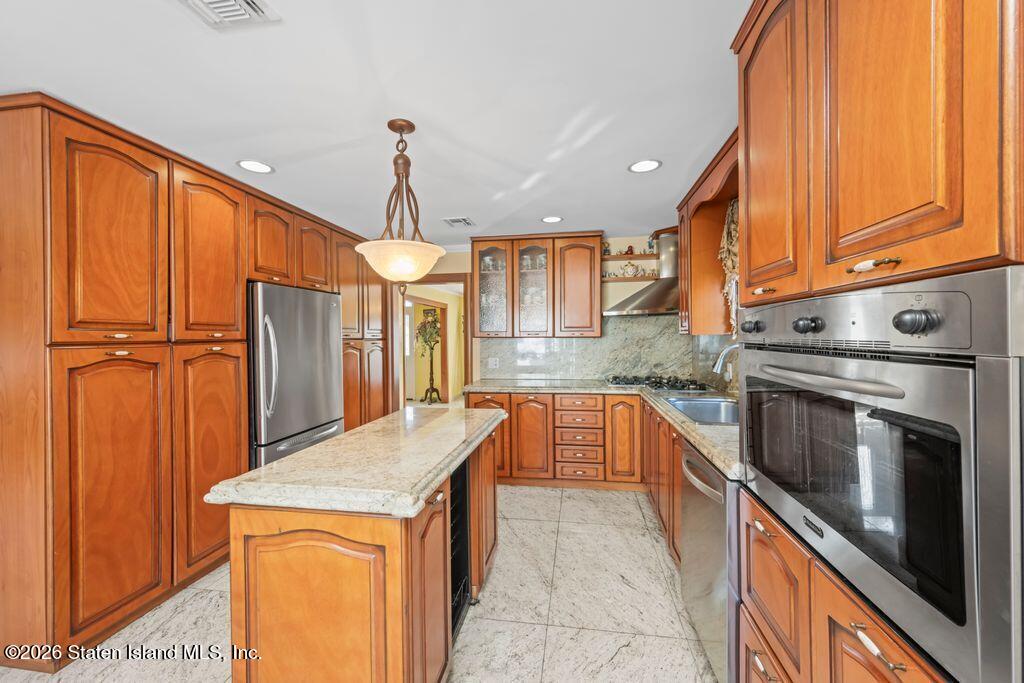 5 Rigimar Court