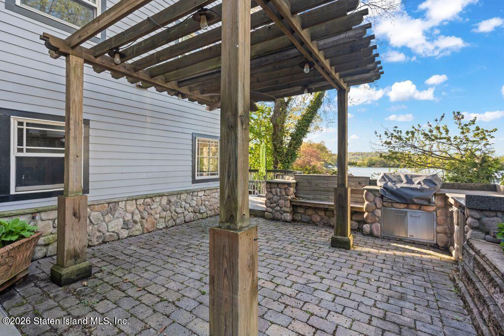 121 Windermere Road