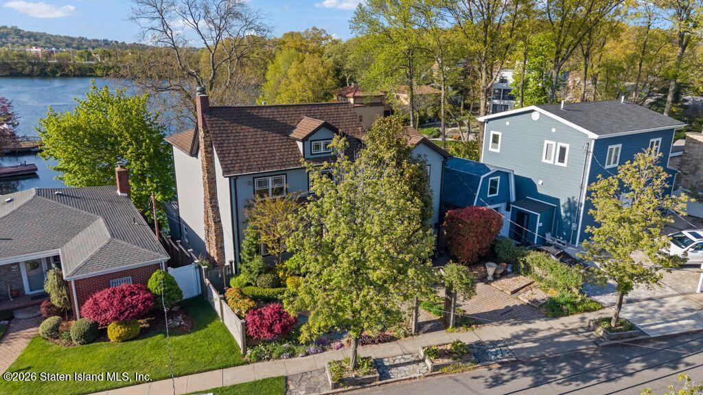 121 Windermere Road