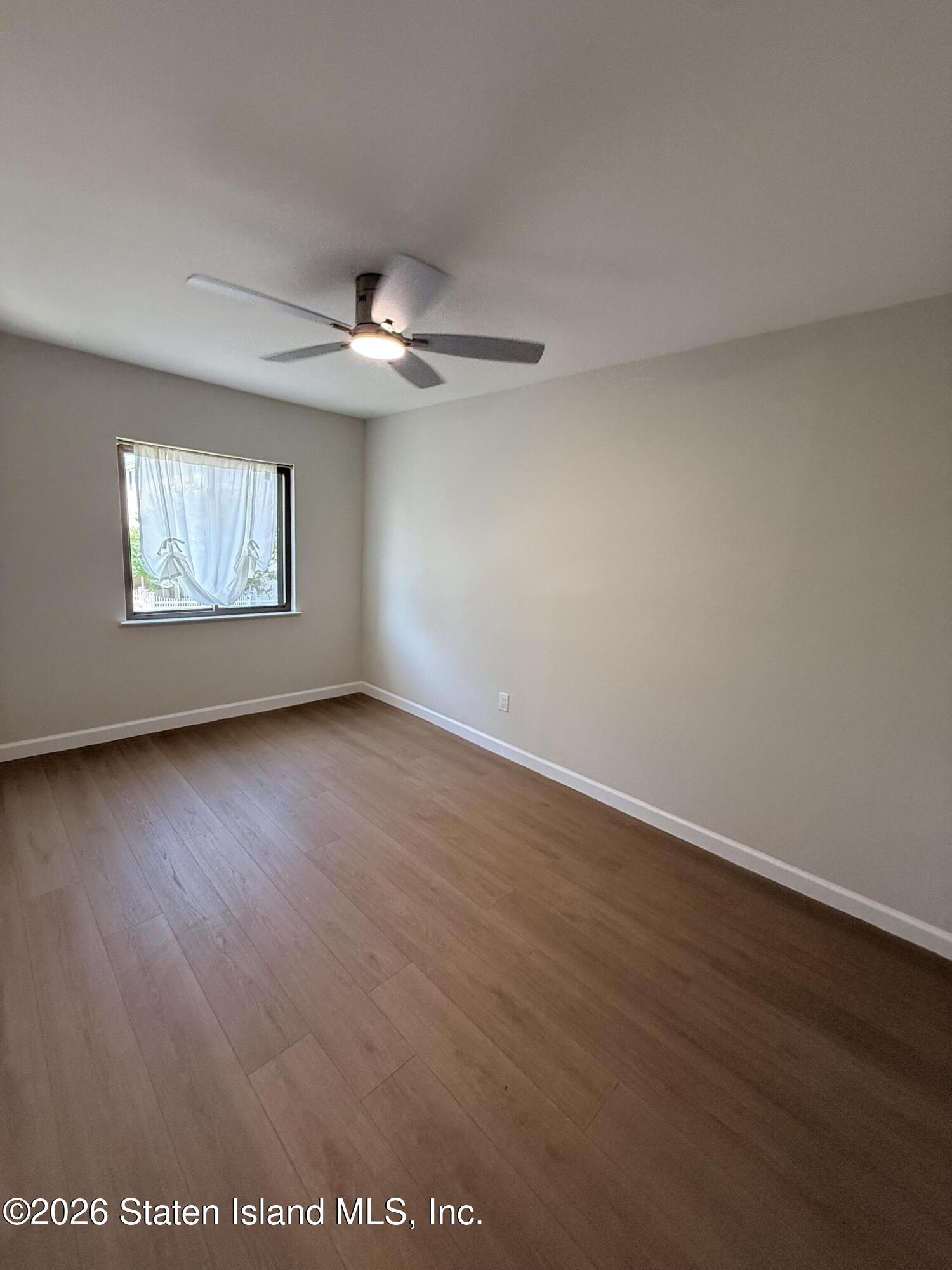 114 Redwood Loop