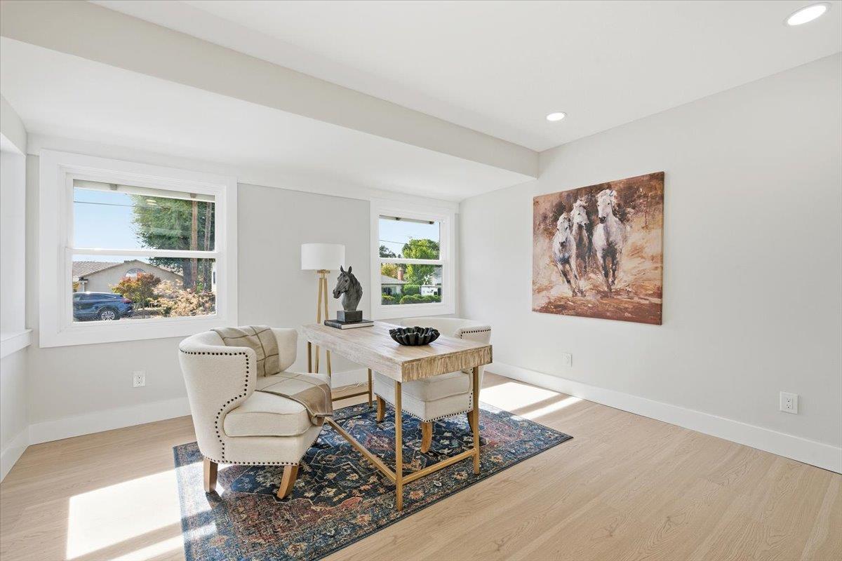 40 Valley View Avenue
