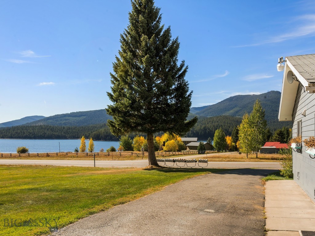 11373 Hebgen Lake
