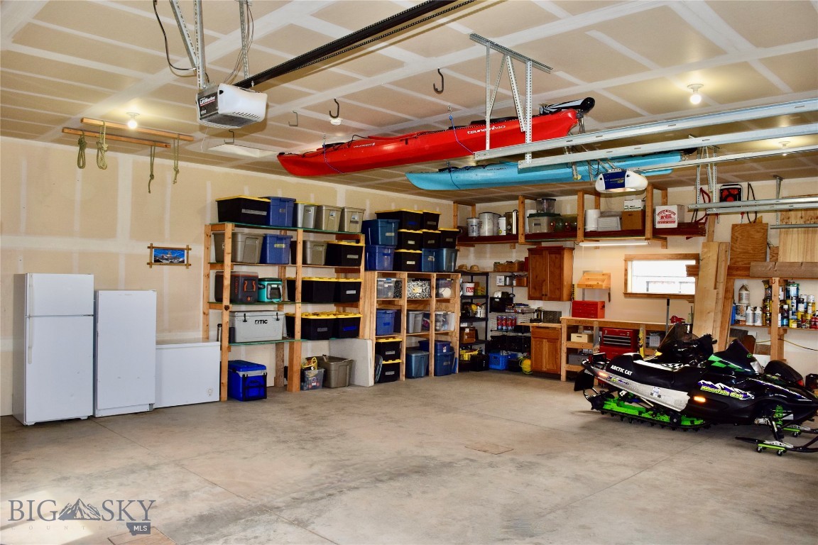255 Pelican Lane
