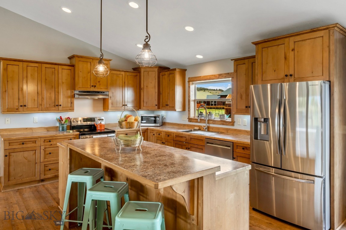 255 Pelican Lane