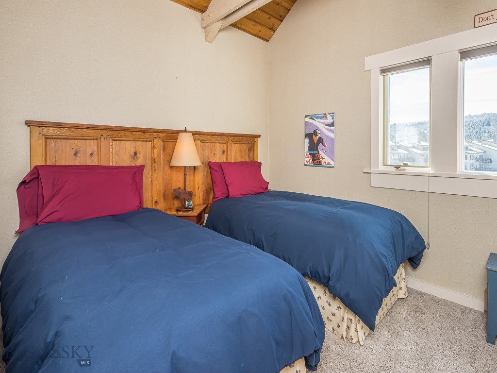2225 Black Otter Road Unit: 5