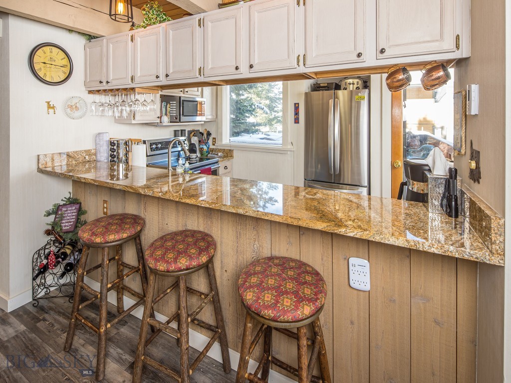 2225 Black Otter Road Unit: 5